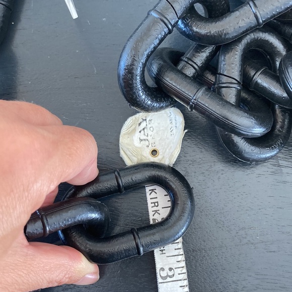 Costume Chain - Picture 3 of 5